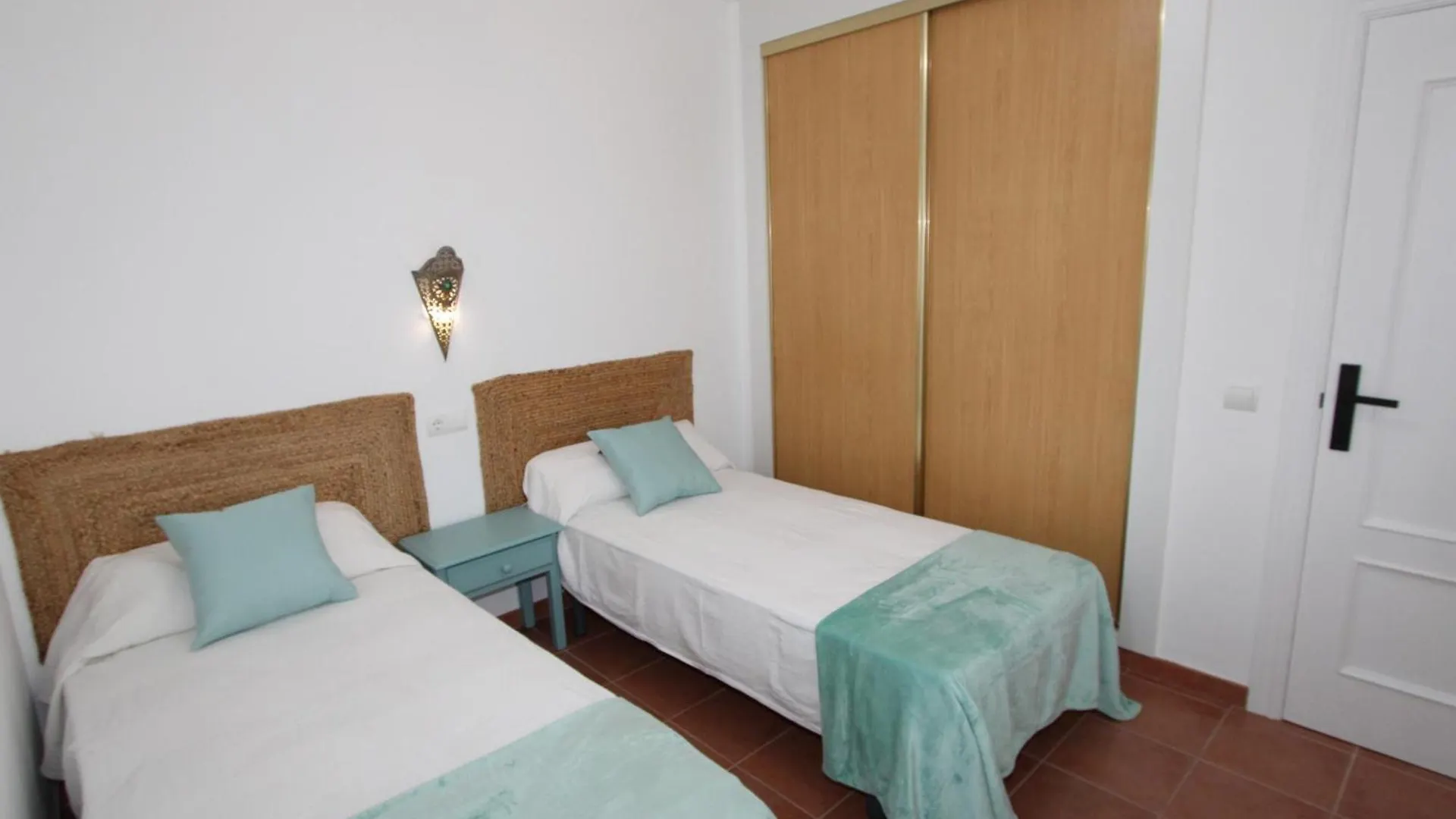 Holiday home Casa Cerca De La Playa, Climatizacion Opcional, Wifi Gratis - Es-184-2 Villa Riumar