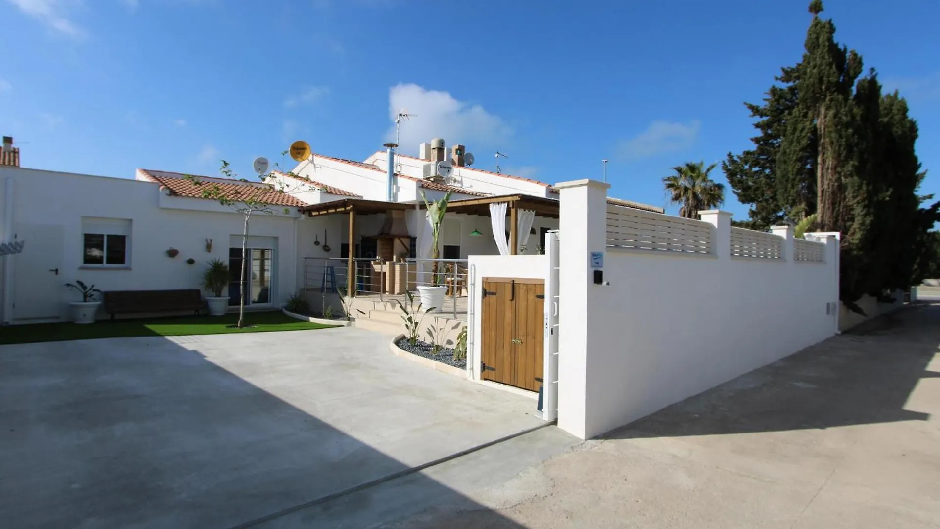 Holiday home Casa Cerca De La Playa, Climatizacion Opcional, Wifi Gratis - Es-184-2 Villa Riumar