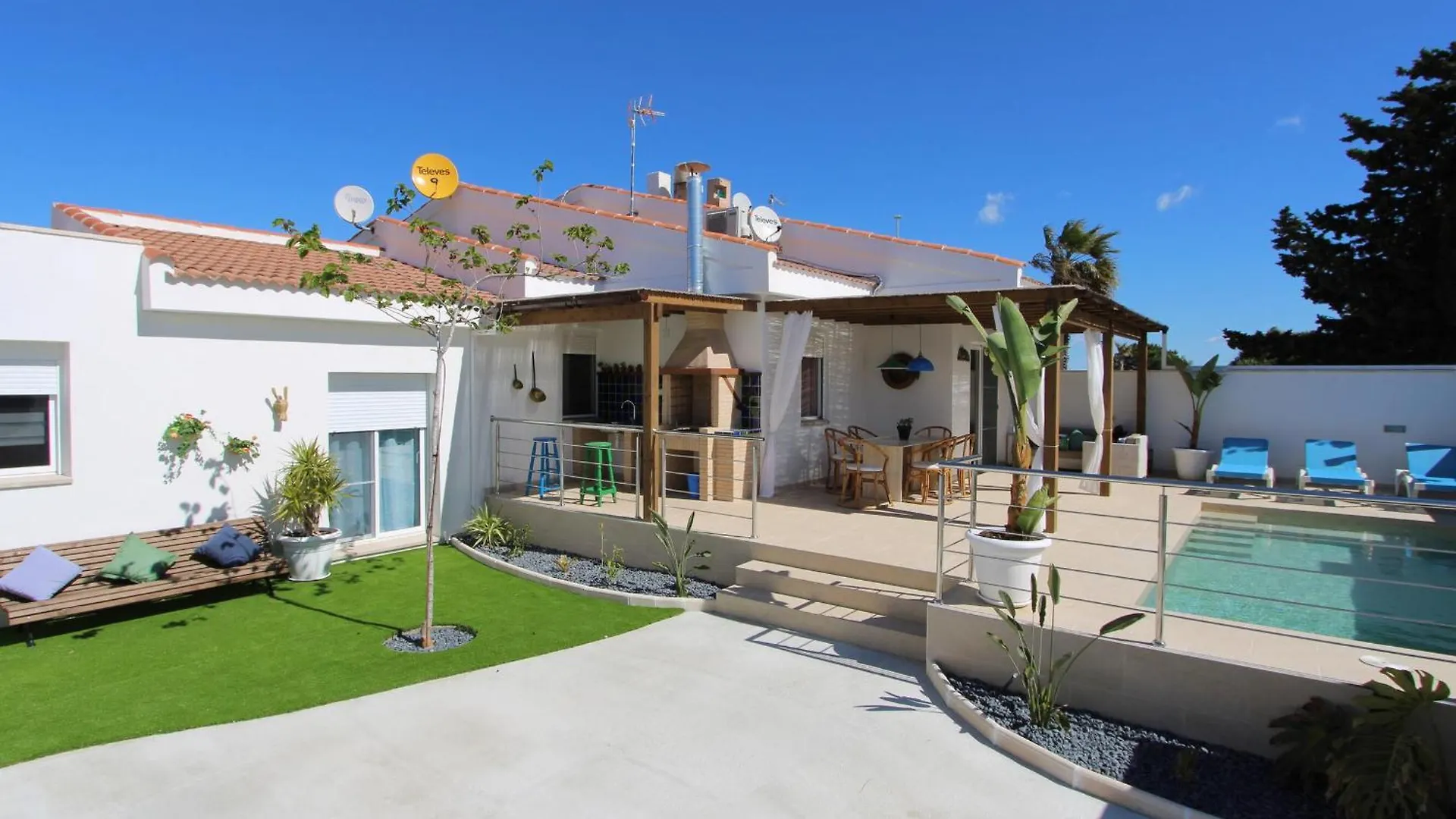 Holiday home Casa Cerca De La Playa, Climatizacion Opcional, Wifi Gratis - Es-184-2 Villa Riumar